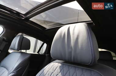 Позашляховик / Кросовер BMW X6 2022 в 