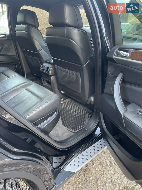 Внедорожник / Кроссовер BMW X6 2013 в Киеве