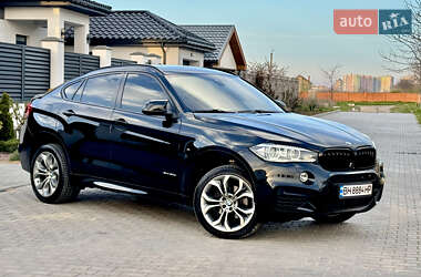Внедорожник / Кроссовер BMW X6 2015 в 