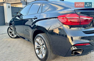 Внедорожник / Кроссовер BMW X6 2015 в 