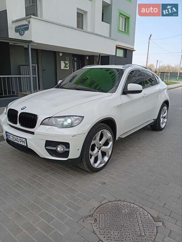 Внедорожник / Кроссовер BMW X6 2010 в 
