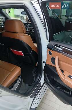 Внедорожник / Кроссовер BMW X6 2010 в 