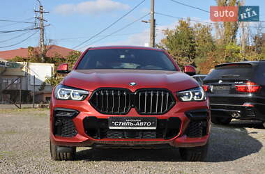Позашляховик / Кросовер BMW X6 2022 в 