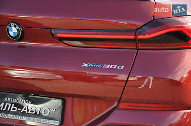 Позашляховик / Кросовер BMW X6 2022 в 