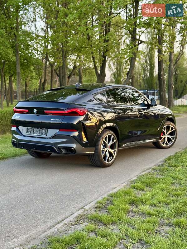 Внедорожник / Кроссовер BMW X6 2022 в Киеве