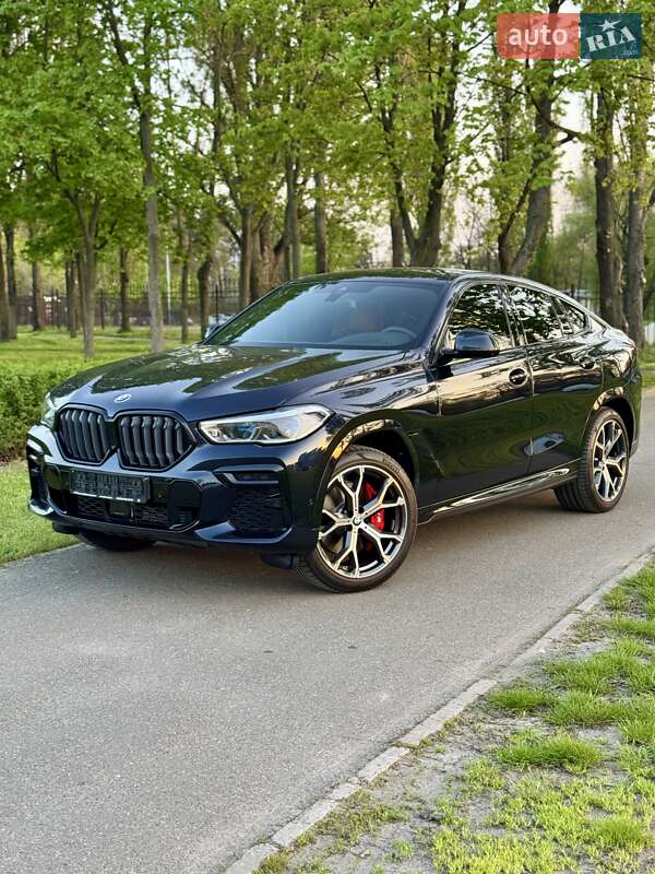 Внедорожник / Кроссовер BMW X6 2022 в Киеве