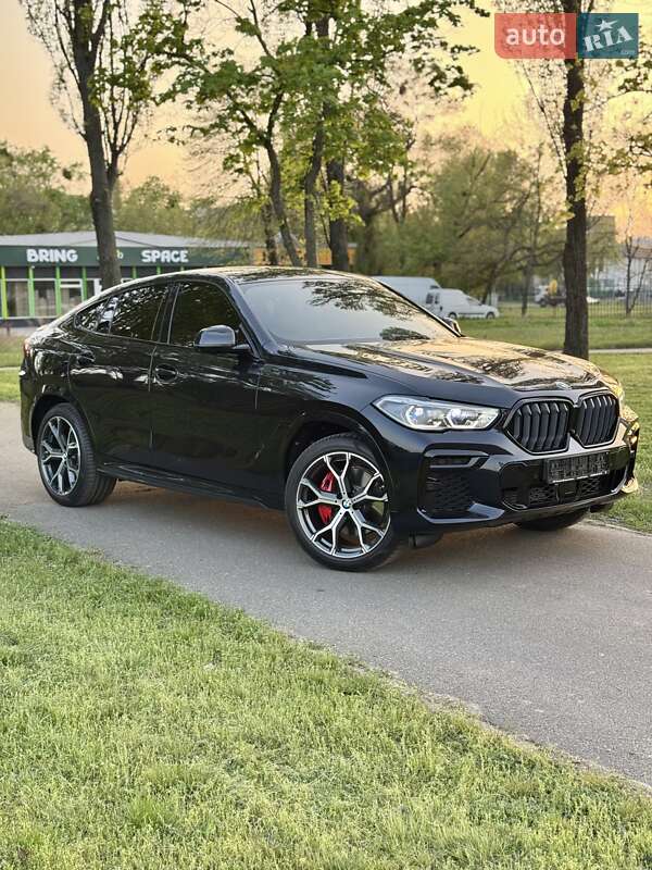 Внедорожник / Кроссовер BMW X6 2022 в Киеве