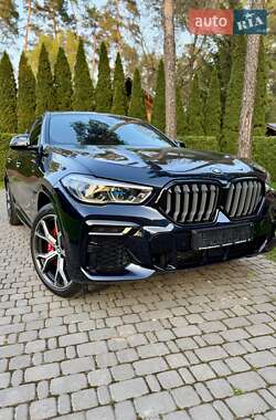 Позашляховик / Кросовер BMW X6 2022 в 