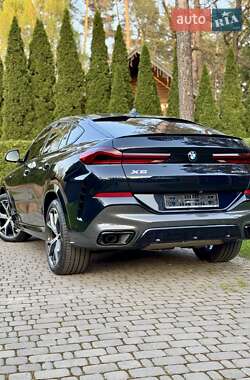 Позашляховик / Кросовер BMW X6 2022 в 