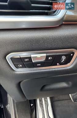 Позашляховик / Кросовер BMW X6 2022 в 