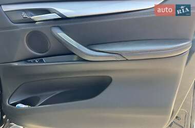 Позашляховик / Кросовер BMW X6 2015 в 