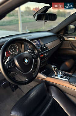 Позашляховик / Кросовер BMW X6 2010 в 