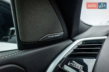 Внедорожник / Кроссовер BMW X6 2020 в 