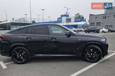 Позашляховик / Кросовер BMW X6 2022 в 