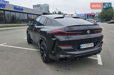 Позашляховик / Кросовер BMW X6 2022 в 