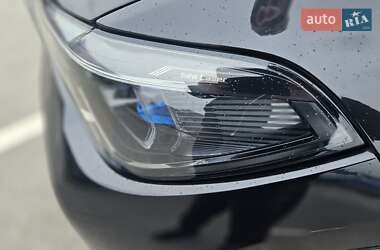 Позашляховик / Кросовер BMW X6 2022 в 