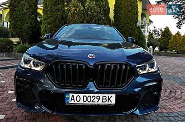 Позашляховик / Кросовер BMW X6 2022 в 