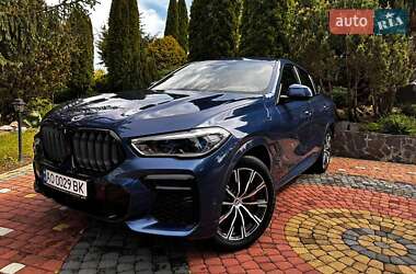 Позашляховик / Кросовер BMW X6 2022 в 
