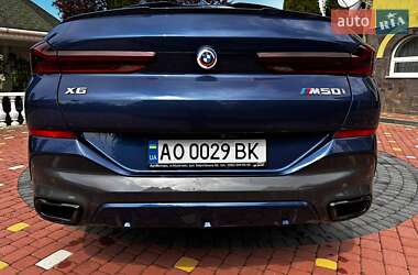Позашляховик / Кросовер BMW X6 2022 в 