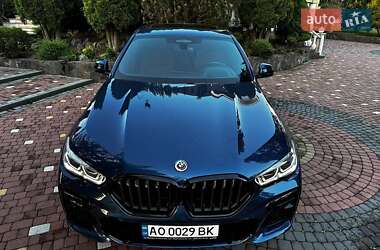 Позашляховик / Кросовер BMW X6 2022 в 