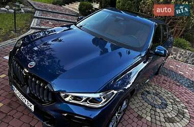 Позашляховик / Кросовер BMW X6 2022 в 