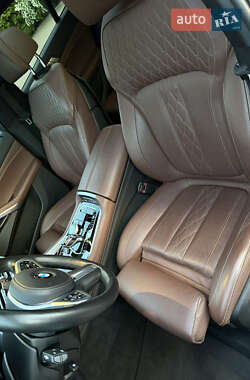 Позашляховик / Кросовер BMW X6 2020 в 