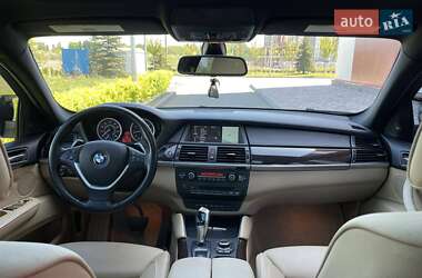 Позашляховик / Кросовер BMW X6 2010 в 