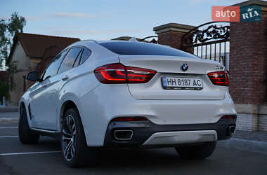 Внедорожник / Кроссовер BMW X6 2018 в 