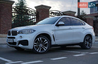 Внедорожник / Кроссовер BMW X6 2018 в 