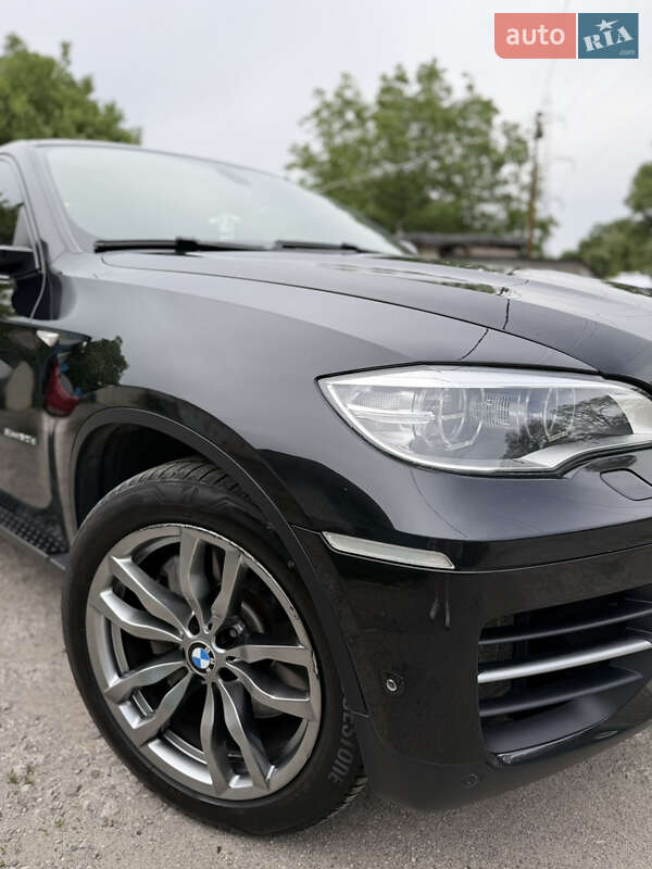 Внедорожник / Кроссовер BMW X6 2012 в 