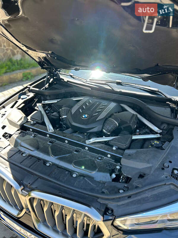 Позашляховик / Кросовер BMW X6 2020 в Чернівцях