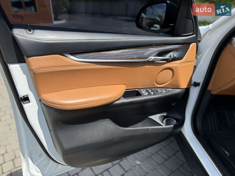 Позашляховик / Кросовер BMW X6 2015 в Одесі