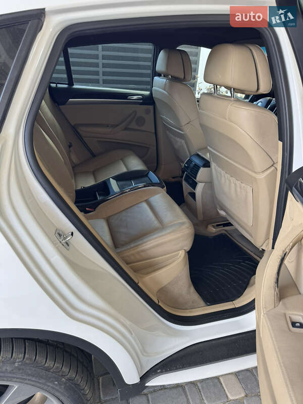 Позашляховик / Кросовер BMW X6 2009 в Ужгороді