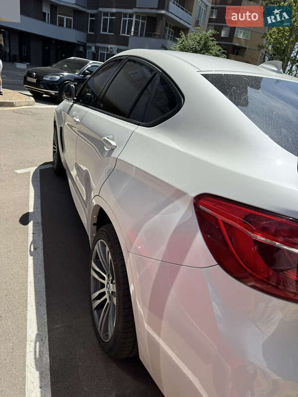 Позашляховик / Кросовер BMW X6 2015 в Одесі