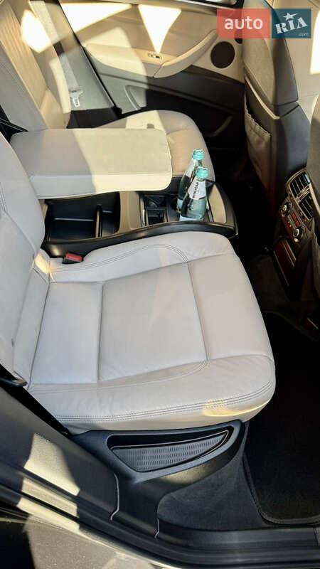 Позашляховик / Кросовер BMW X6 2011 в Києві