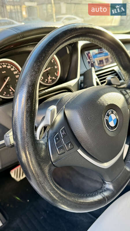 Позашляховик / Кросовер BMW X6 2011 в Києві