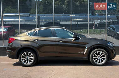 Внедорожник / Кроссовер BMW X6 2017 в 