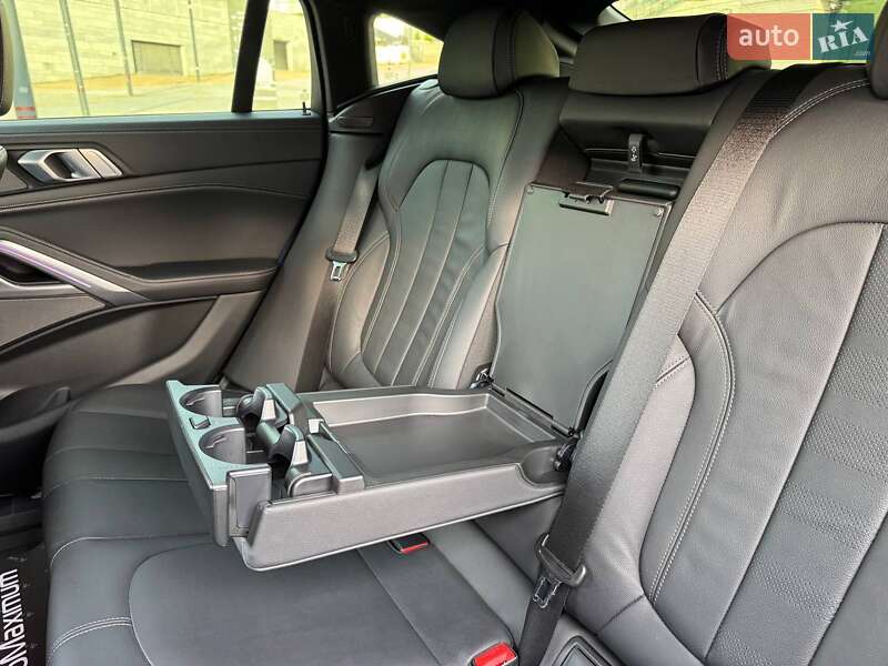 Внедорожник / Кроссовер BMW X6 2019 в Киеве