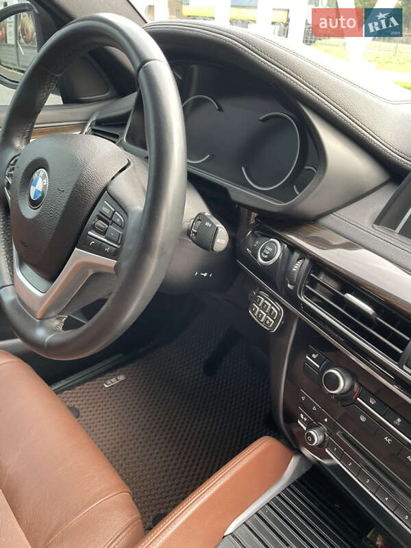 Внедорожник / Кроссовер BMW X6 2016 в Харькове