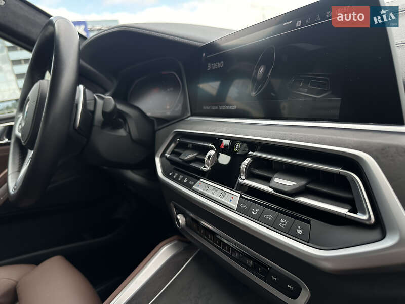Внедорожник / Кроссовер BMW X6 2022 в Киеве
