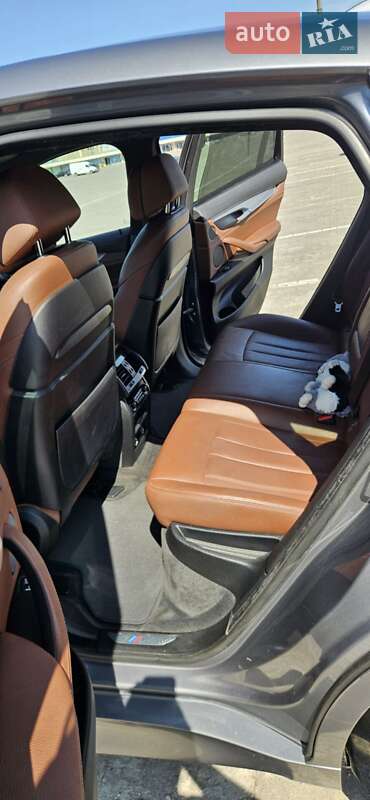 Внедорожник / Кроссовер BMW X6 2015 в Черновцах