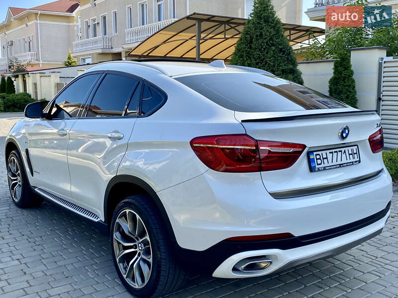 Внедорожник / Кроссовер BMW X6 2015 в Одессе фото 9 Внедорожник / Кроссовер BMW X6 2015 в Одессе