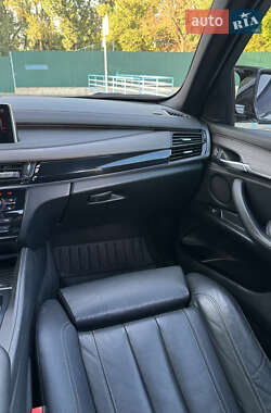 Позашляховик / Кросовер BMW X6 2017 в 