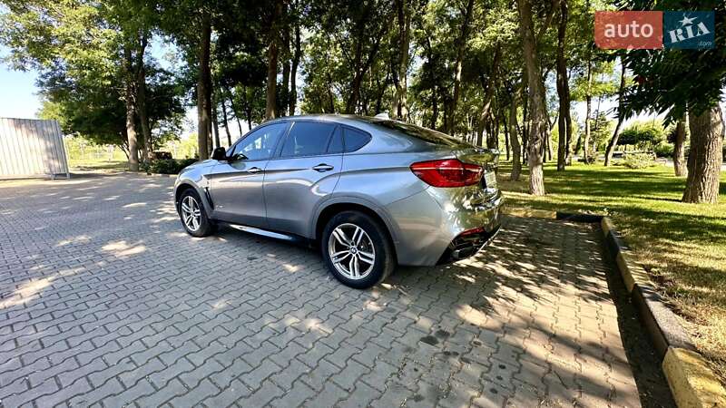 Позашляховик / Кросовер BMW X6 2016 в Києві