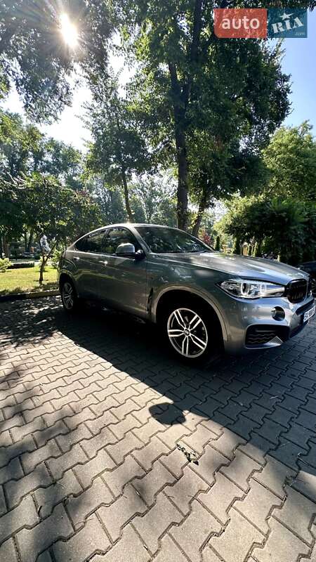 Позашляховик / Кросовер BMW X6 2016 в Києві