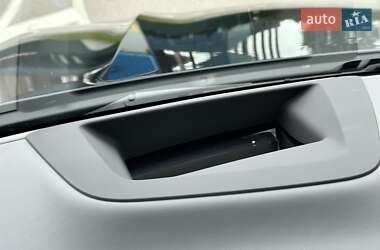 Позашляховик / Кросовер BMW X6 2025 в 