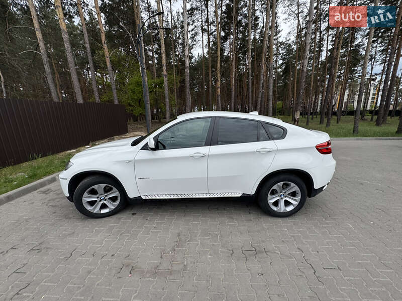 Внедорожник / Кроссовер BMW X6 2012 в Буче