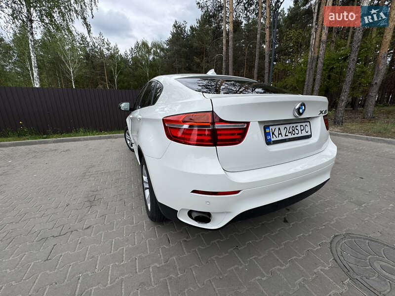 Внедорожник / Кроссовер BMW X6 2012 в Буче
