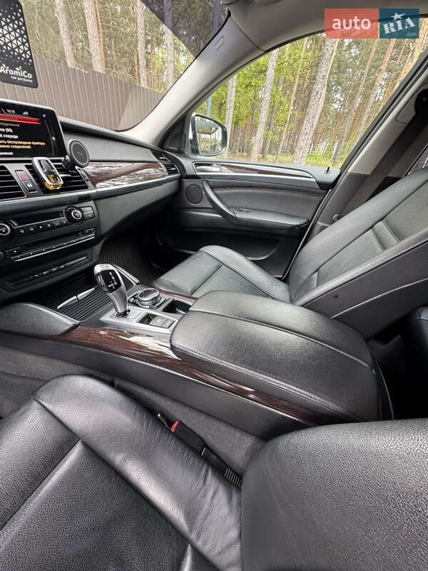 Внедорожник / Кроссовер BMW X6 2012 в Буче