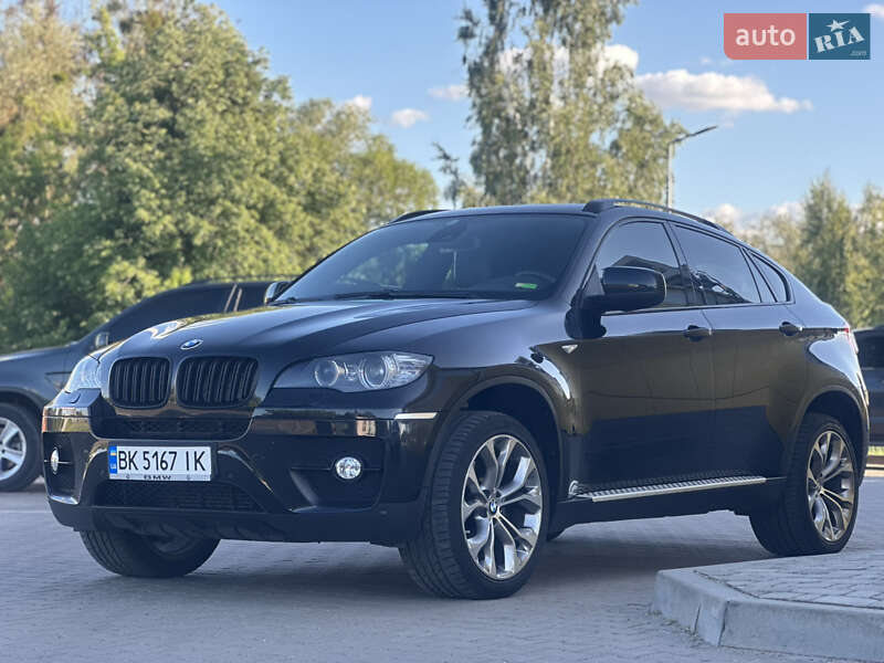 BMW X6 2011